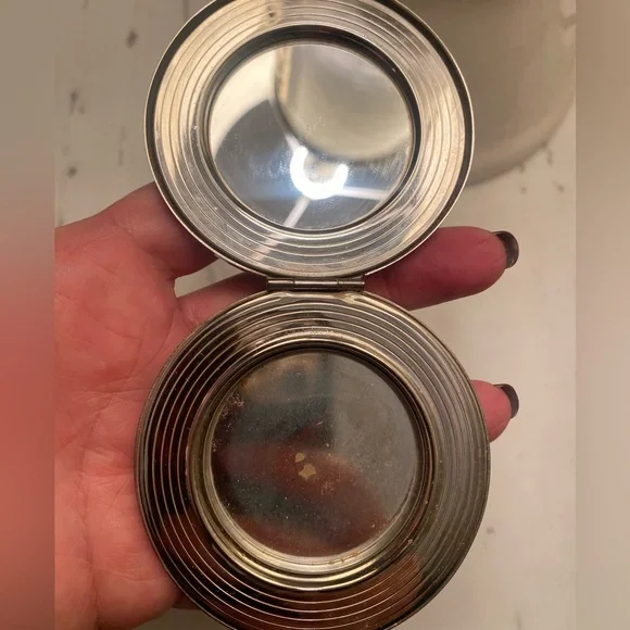 Limited Edition MAC Hello Kitty Compact